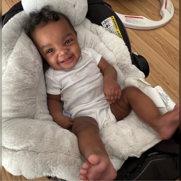 ✨Meet your Posher Gina and my Beautiful Family✨ - Picture 9 of 14